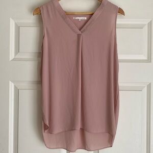 Violet + Claire V-Neckline Sleeveless Blouse